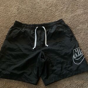 Nike Black Athletic Shorts standard fit above knee length size XXL